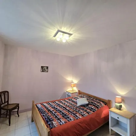 Charmante Maison Avec Cheminee Et Jardin Clos Au Coeur Du Perigord - Fr-1-616-15 Coulaures