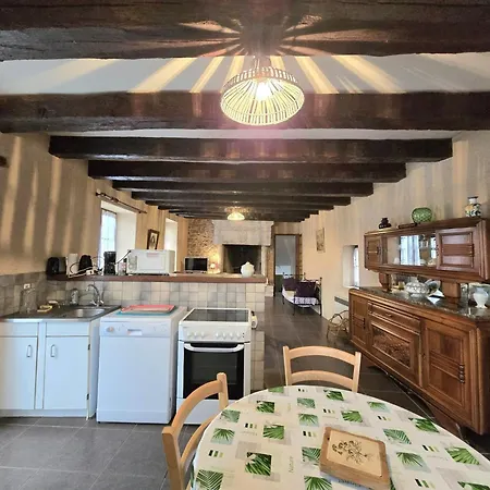 Charmante Maison Avec Cheminee Et Jardin Clos Au Coeur Du Perigord - Fr-1-616-15 *